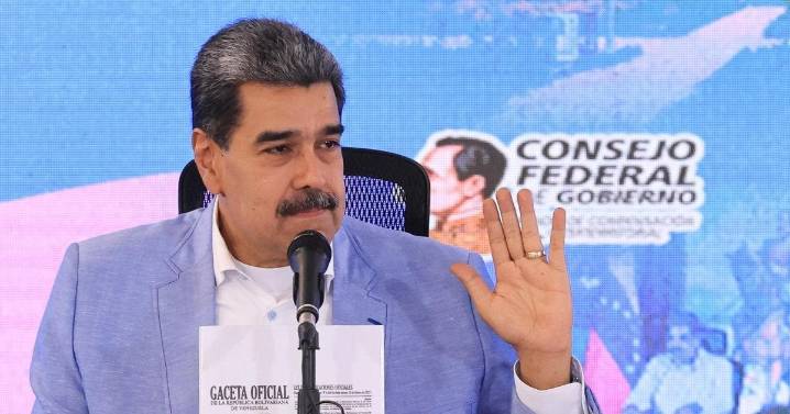 Acusa Maduro a EU de patrocinar 'conspiración fascista' en Venezuela