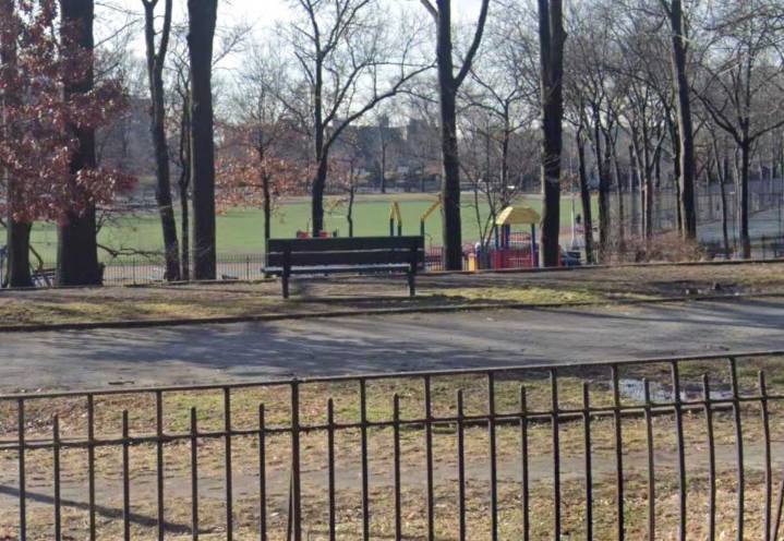 Bronx playground brawl leaves 14-year-old boy stabbed to death: cops