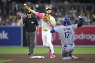 Yu Darvish, bullpen dazzle in 3-hitter, and Padres beat Dodgers 2