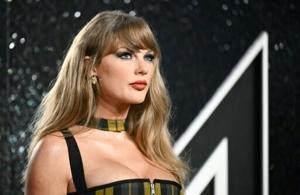 Taylor Swift sets October release for new album