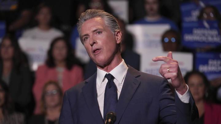 Encuestador de Newsom observa gran apoyo para redistribución de distritos en California