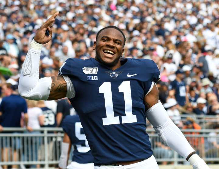 Micah Parsons se une a los Packers con contrato histórico de 188 millones de...
