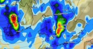 UK weather maps show 450-mile rain bomb set to soak Brits in days