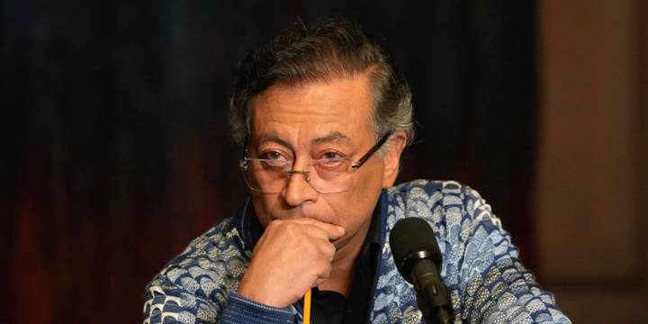 Médico cirujano le pidió al Senado evaluar la salud mental de Gustavo Petro: “El presidente tiene una incapacidad mental total para gobernar”