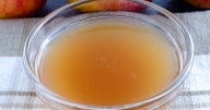 Mezclar vinagre con agua oxigenada: por qué recomiendan hacer esta mezcla milagrosa y para qué sirve