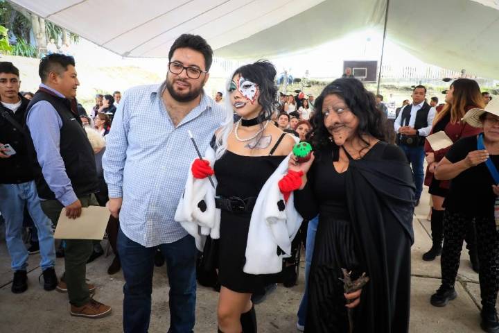 MONTOYA LLAMA A LA JUVENTUD A SER AGENTES DE CAMBIO