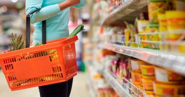 En julio: ¿Cuánto dinero necesitó una familia para no ser pobre?