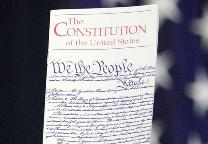 Administración Trump pedirá al Tribunal Supremo que resuelva sobre constitucionalidad de orden contra ciudadanía por nacimiento