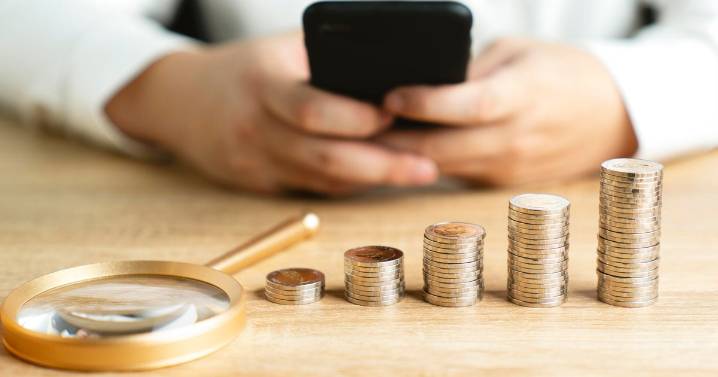 How much interest will a $10,000 CD earn right now?