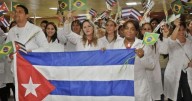 EE.UU. lanza advertencia a funcionarios vinculados al tráfico de médicos cubanos