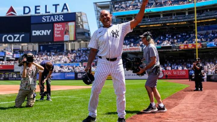 Mariano Rivera tears Achilles in Yankees Old-Timers’ Day game and needs surgery