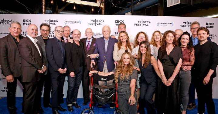 Tributes pour in for Sopranos star Jerry Adler, who passes away aged 96