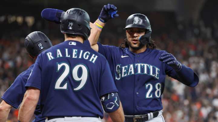 Ranking the top 10 MLB slugging duos in 2025: Cal Raleigh-Eugenio Suárez, Kyle Schwarber