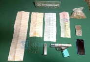 Cuatro detenidos por porte de arma de fuego y drogas en Llay Llay