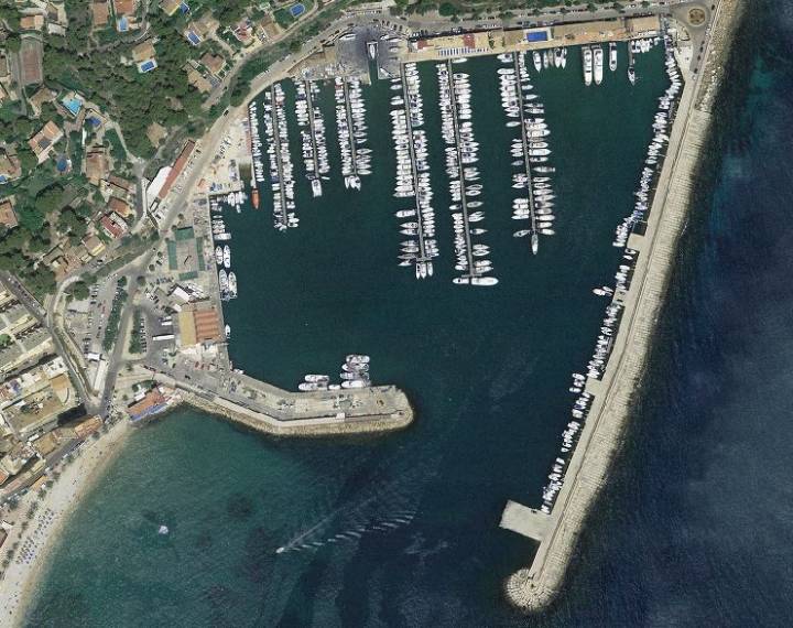 La Generalitat desbloquea el nuevo parking del Puerto de Jávea