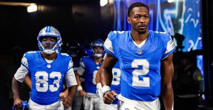 Detroit Lions vs. Houston Texas second half live chat
