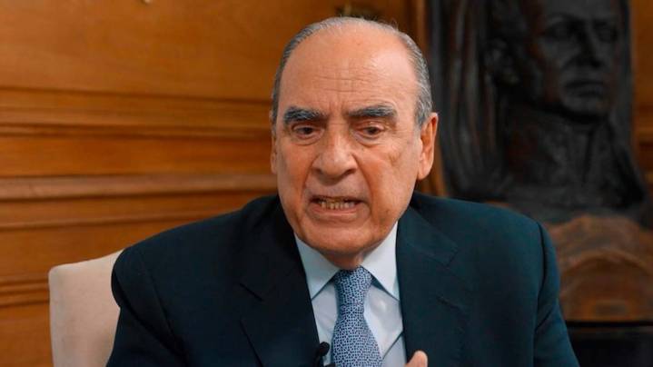 Guillermo Francos negó un intento de magnicidio contra Javier Milei: "Fue un acto de violencia descontrolada de un imbécil"