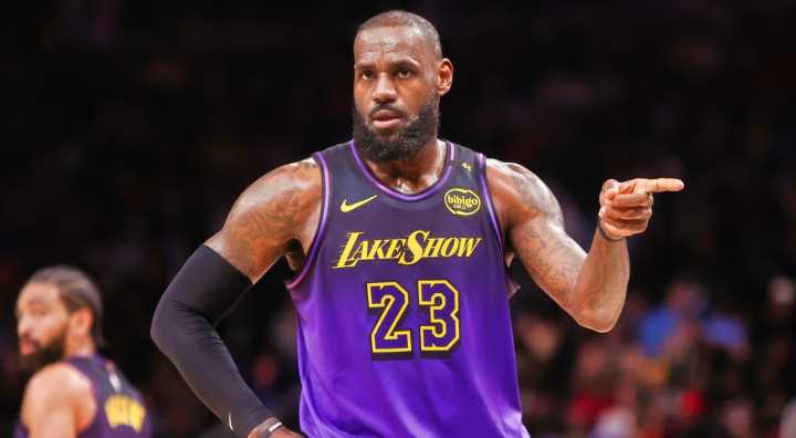 Patrick Beverley Gets Honest On LeBron James’ Photo In Clippers Facility Taking Over The Internet