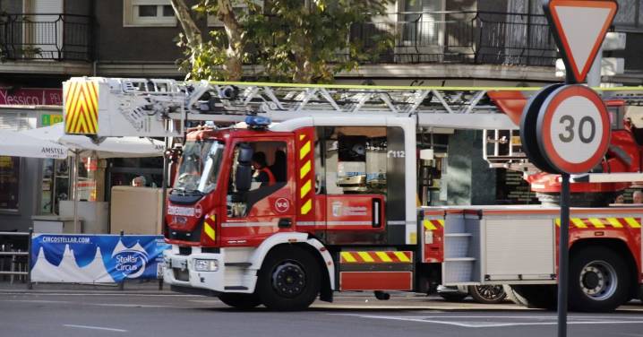 Un incendio en una barredora obliga a intervenir a los bomberos en Salamanca
