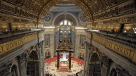 Un mito que siempre vuelve: el oro del Vaticano como recurso para paliar el hambre en el mundo
