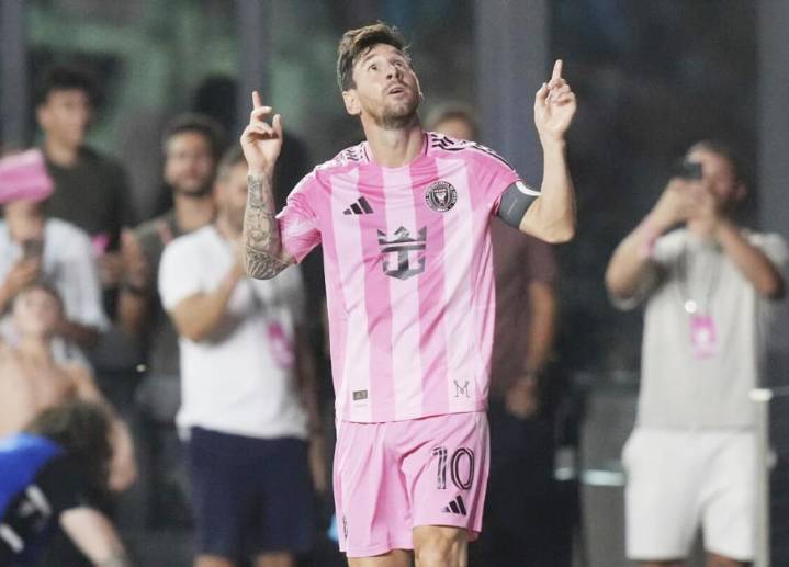 Aguas Tigres, con Leo Messi