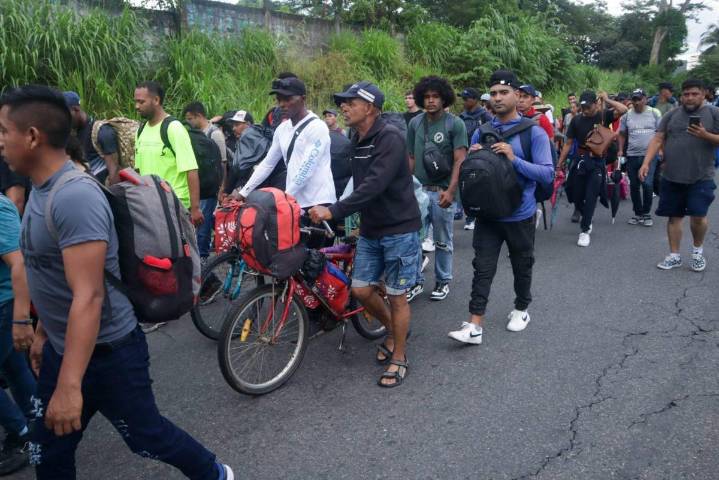 La INM hace censo de migración a caravana ‘Éxodo de justicia’ para regular situación migratoria