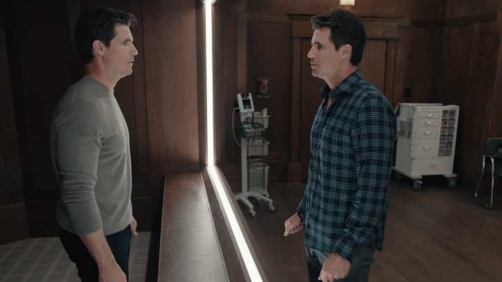 Robbie Amell Breaks Down Why [Spoiler] Had to Die in 'Upload’ Series Finale