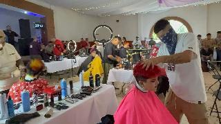 Batalla de barberos reúne a talentos de varios estados del país en Acámbaro