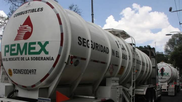 Moody’s pone en revisión la calificación de Pemex