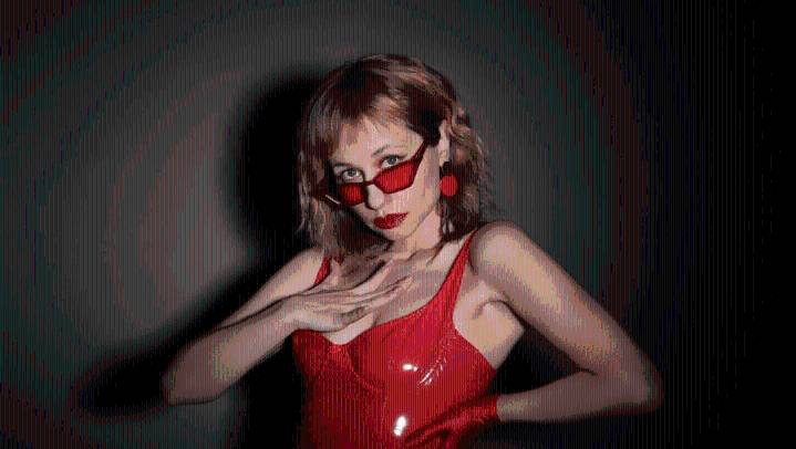 Mistakes to Avoid While Wearing a Latex Dress