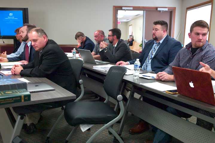 Wyoming lawmakers advance bill decriminalizing corner crossing