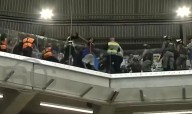Violencia en las Copas. Otro final con graves incidentes en un partido en Brasil: la policía contra hinchas argentinos