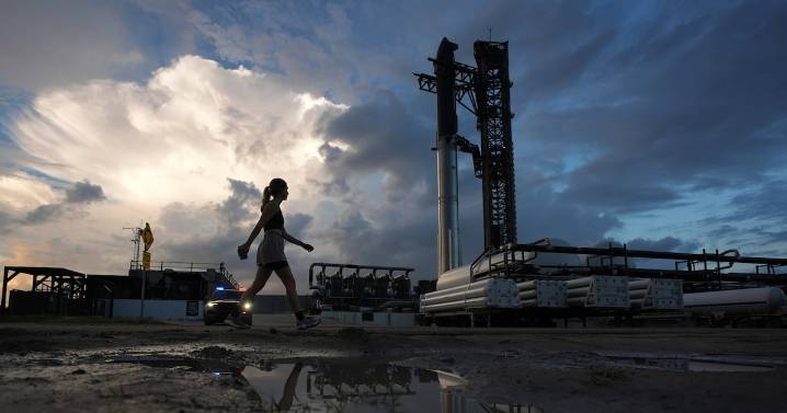 Starship launch: Failed test flights draw local pushback