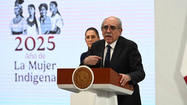 Pablo Gómez presenta plan para la reforma electoral
