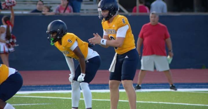 Teurlings, Carencro and Acadiana win to open Kiwanis Jamboree
