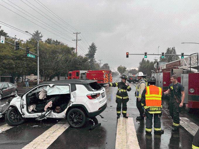 Several people injured after driver hits multiple cars in Vancouver, flees scene, police say