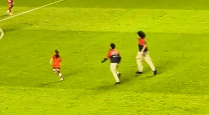 VIDEO: Young Chicago Field Invader Outsmarts Security in Hilarious Viral Stunt