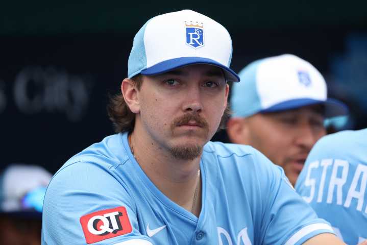 Hunter Harvey to Injured List, Luinder Avila called up