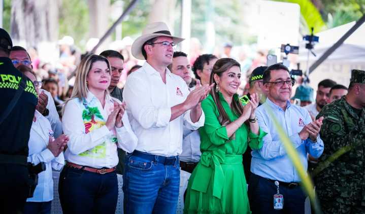 “El Tolima ya no es una tierra estigmatizada; donde antes retumbaban las armas, hoy retumban las máquinas despulpadoras de café”: gobernadora Matiz