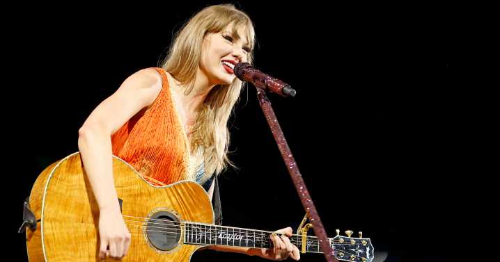 Taylor Swift's Black "Showgirl" Bob Has a Deeper Meaning