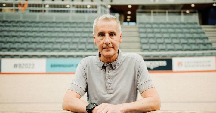 BBC's Dermot Murnaghan gives cancer battle update and sends urgent message to fans