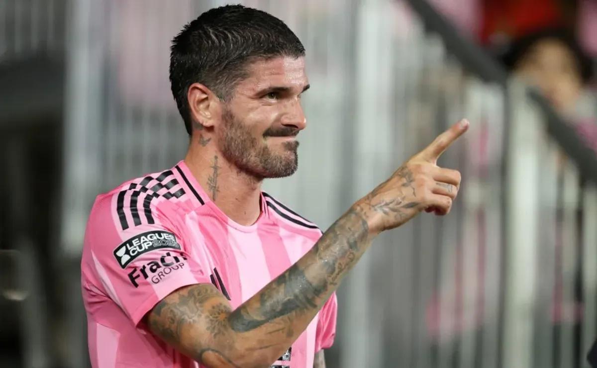 Video: Rodrigo De Paul scores first goal for Inter Miami with assist from Luis Suarez during Lionel Messi’s absence