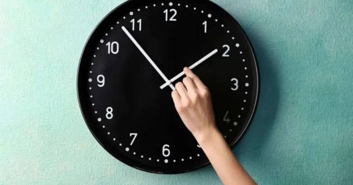 ¿Se aproxima un cambio de hora en Argentina?: reactivan el debate sobre el impacto que tiene el huso horario en el país