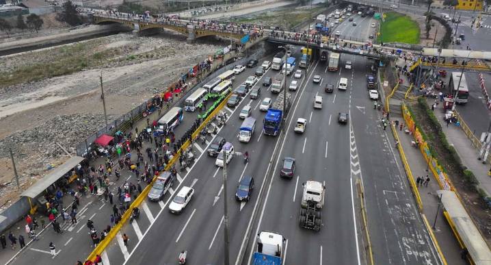 Paro de transportistas: Universidades confirman clases virtuales para este jueves
