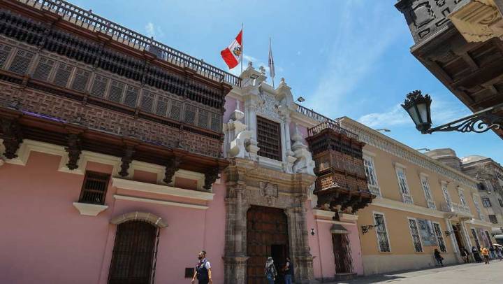 Perú expresa su "más firme y enérgica" protesta por declaraciones de Colombia sobre el distrito de Santa Rosa
