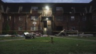 Heroic detective rescues residents during Louisville apartment fire