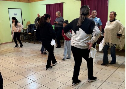 Taller de Cueca “Flor del Desierto”: Una Fiesta de Tradición y Esperanza en la Población Jotabeche