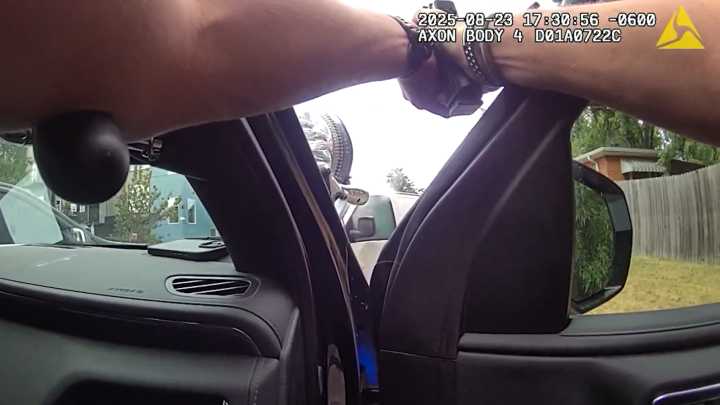 Video: Theft suspect tells Colo. officers he’ll surrender after finishing cigarette