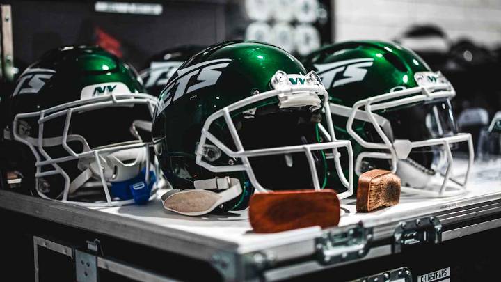 Jets Waive Six Players