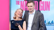 “No puedes evitar enamorarte de él”: las declaraciones de Pamela Anderson que aviva los rumores de romance con Liam Neeson